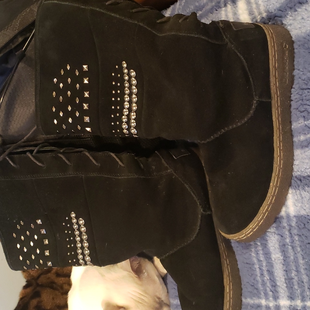 Bear paw black lace up